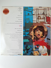 Tracey Ullman - You broke my heart in 17 places