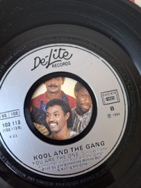Kool & The Gang - Emergency