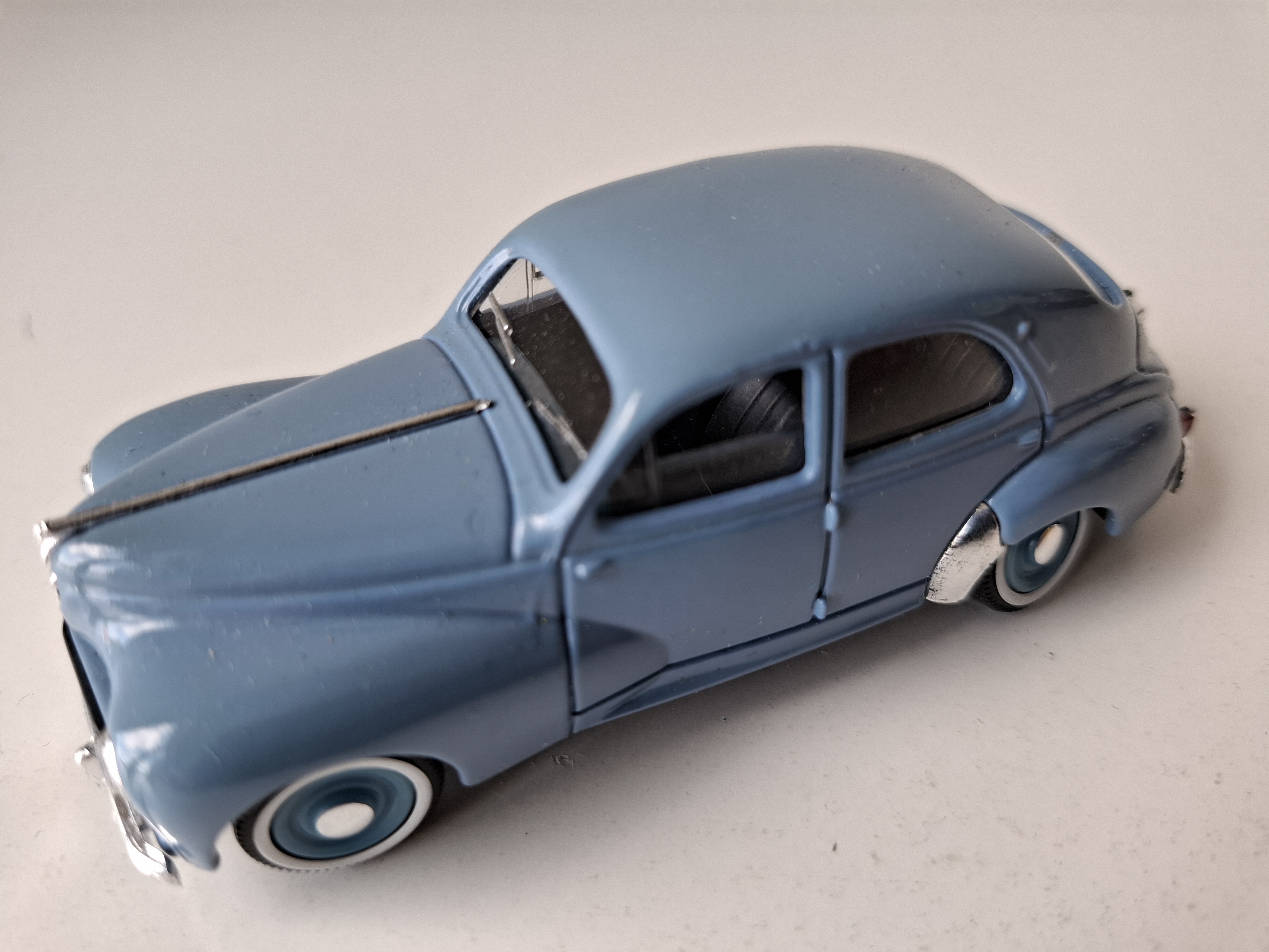 Peugeot 203 Solido