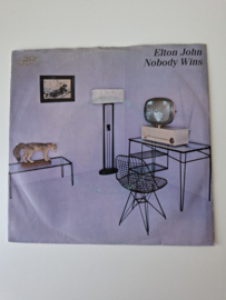 Elton John - Nobody wins