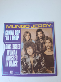 Mungo Jerry - Long legged woman dressed in black