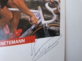 Ansichtkaart Gerrie Kneteman met handtekening