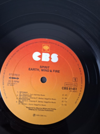 Earth, Wind & Fire - Spirit