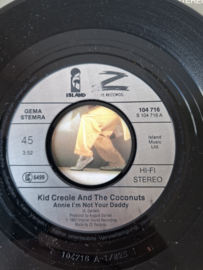 Kid Creole & The Coconuts - Annie I'm not your daddy