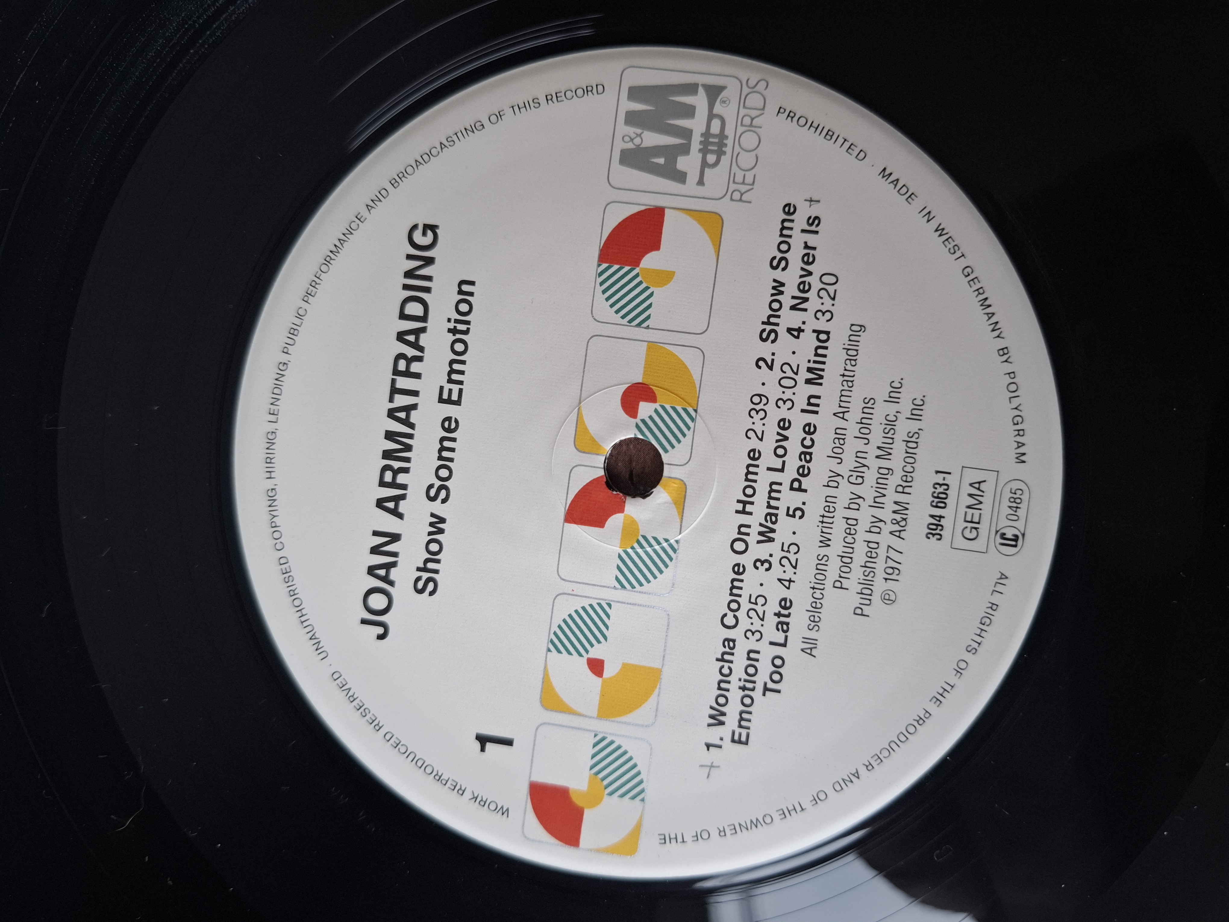 Joan Armatrading - Show some emotion