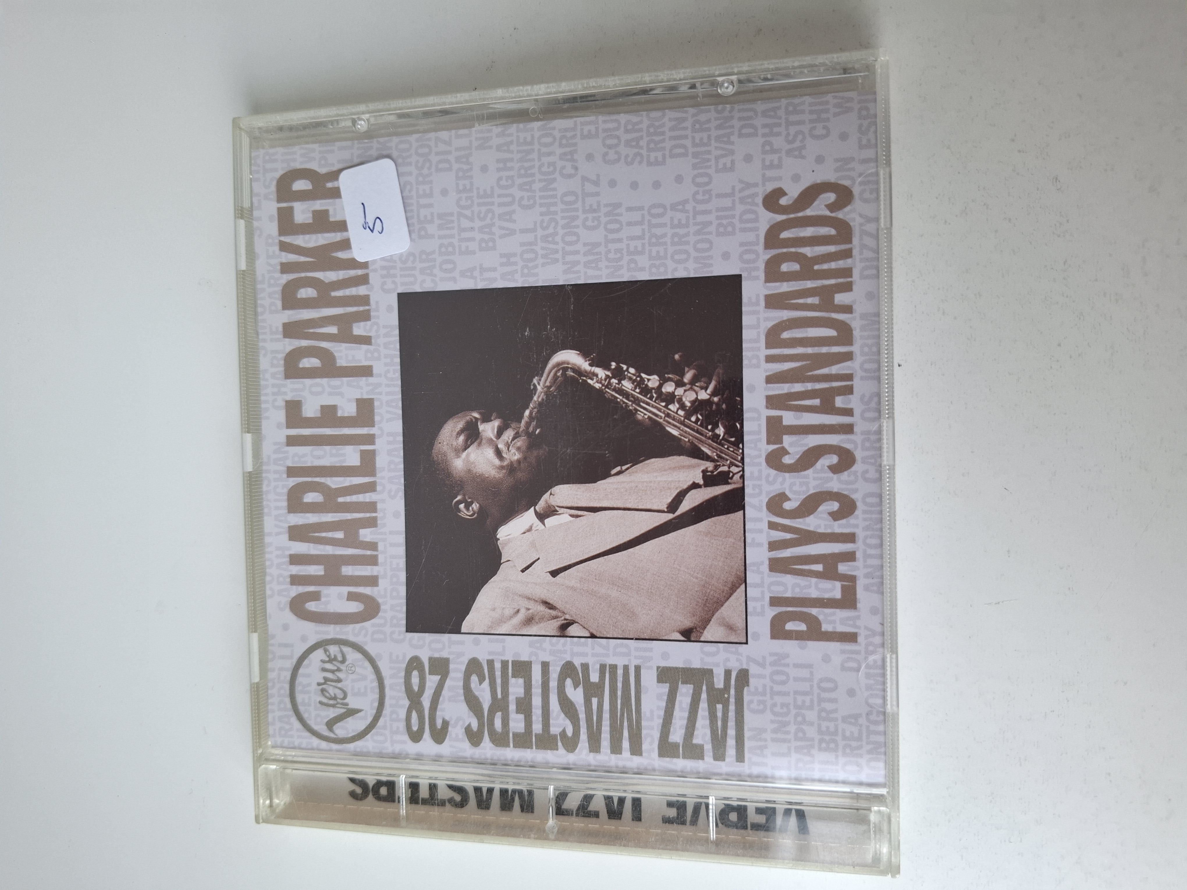 Charlie Parker plays standards