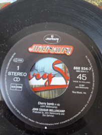 John Cougar Mellencamp - Cherry bomb
