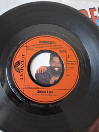 Commodores - Goin'to the bank