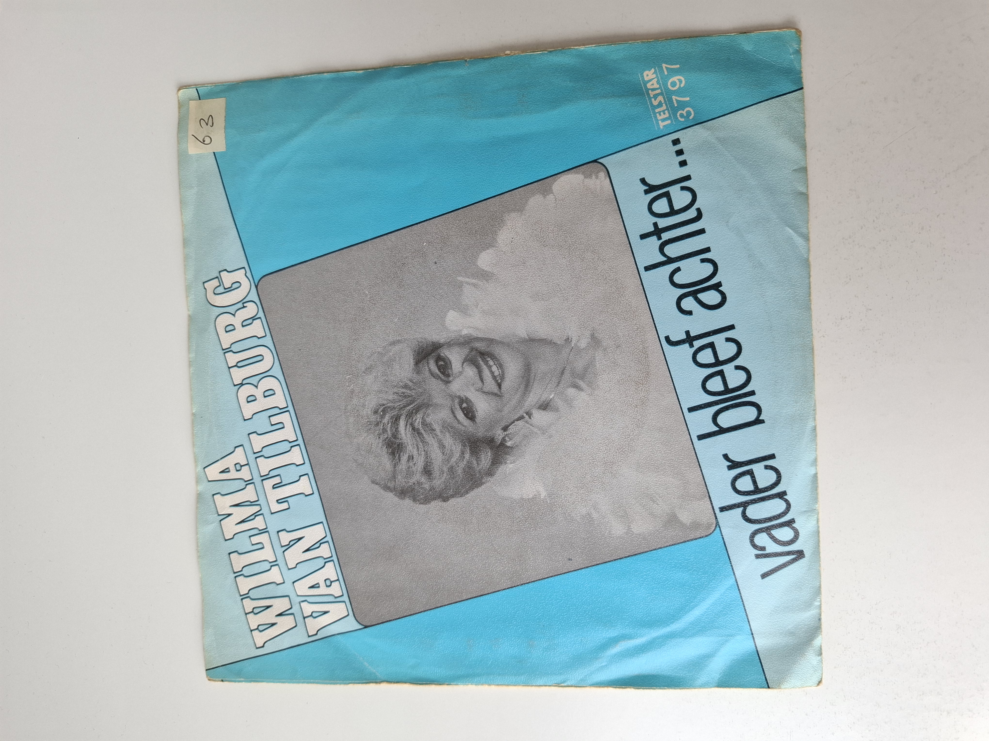 Wilma  van Tilburg - Kamer veertien