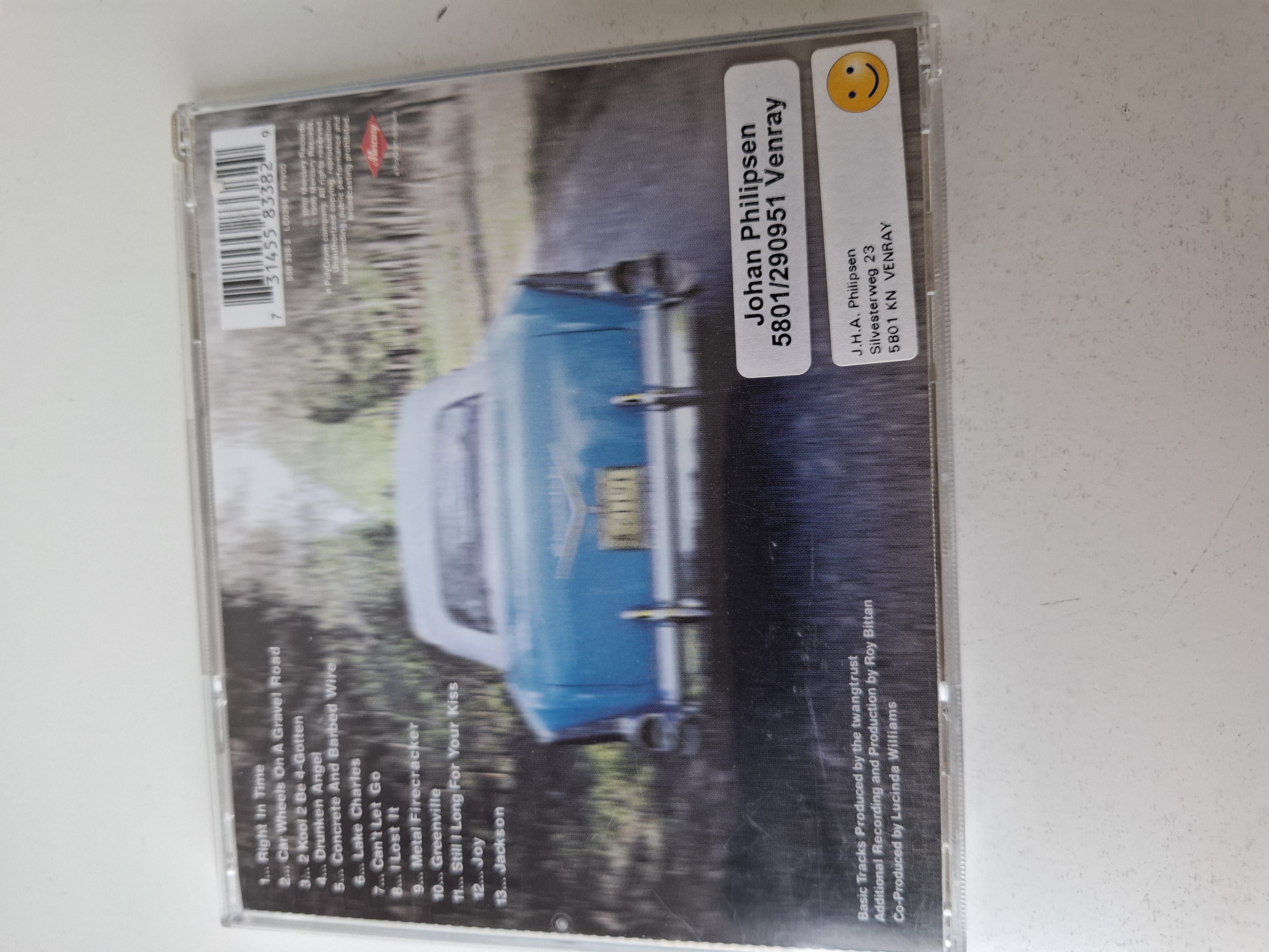 Lucinda Williams - Car wheels on a gravel road