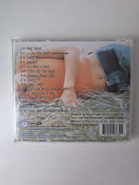 Nelly Furtado - Whoa Nelly !