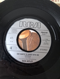 Rick Astley - She wants to dance with me