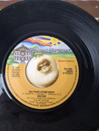 Dee Dee - I put a spell on you