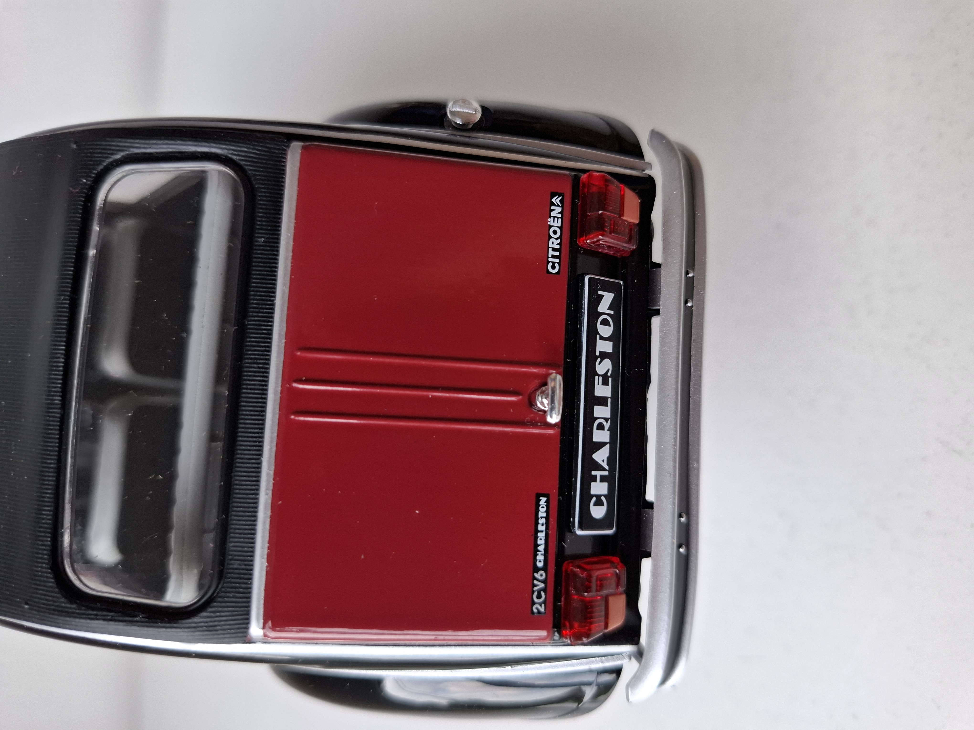 2CV Model 1:18