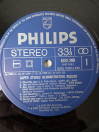 Philip super stereo demonstration