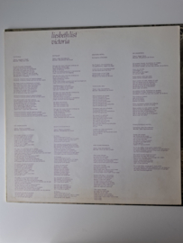Liesbeth List - Victoria