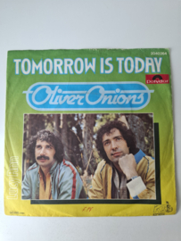Oliver Onions - Tomorrow is today
