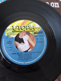 Doris D and the Pins - Dance on