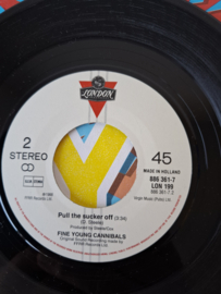 Fine Young Cannibals - She drives me crazy