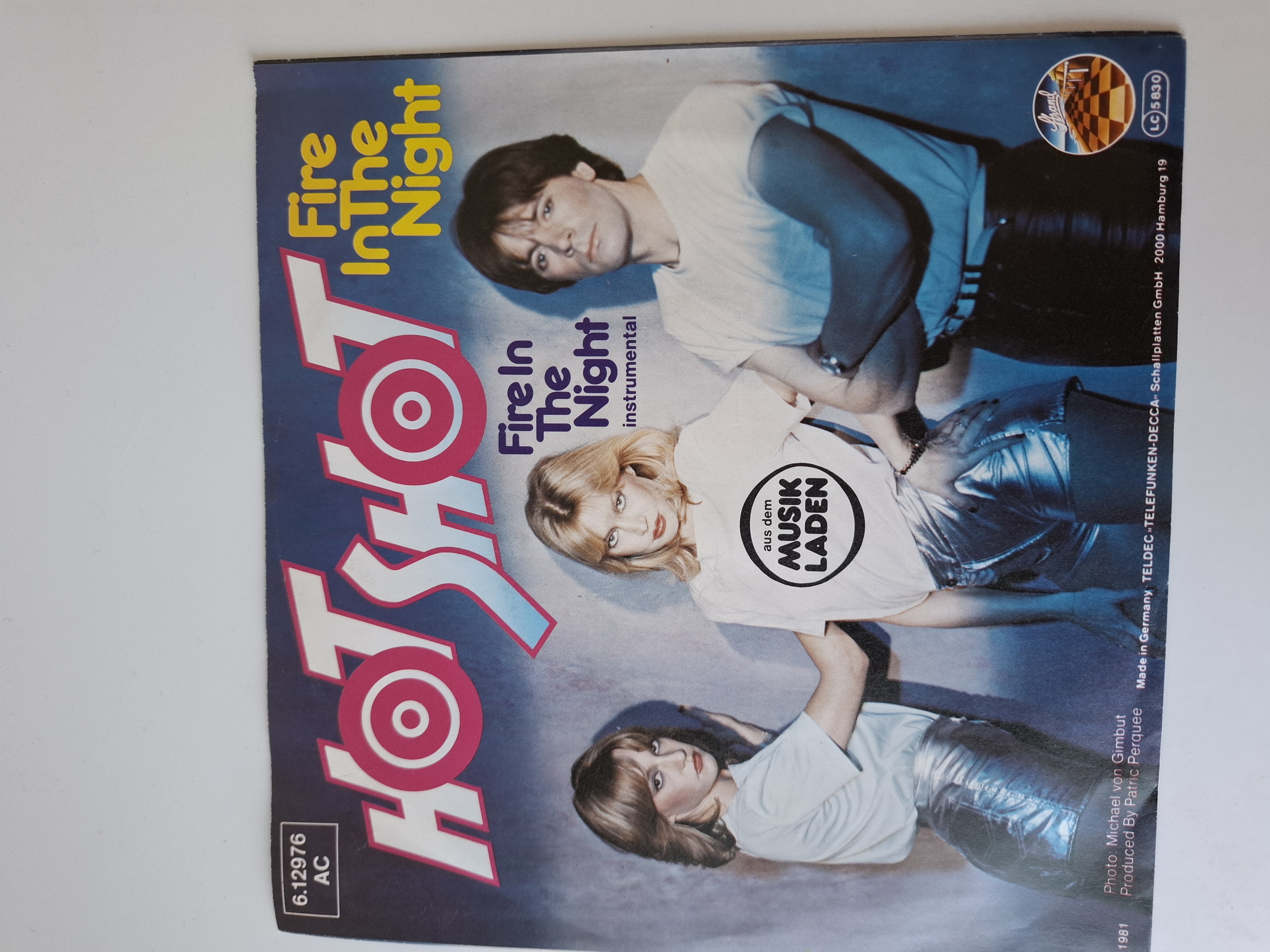 Hot Shot - Fire in the night
