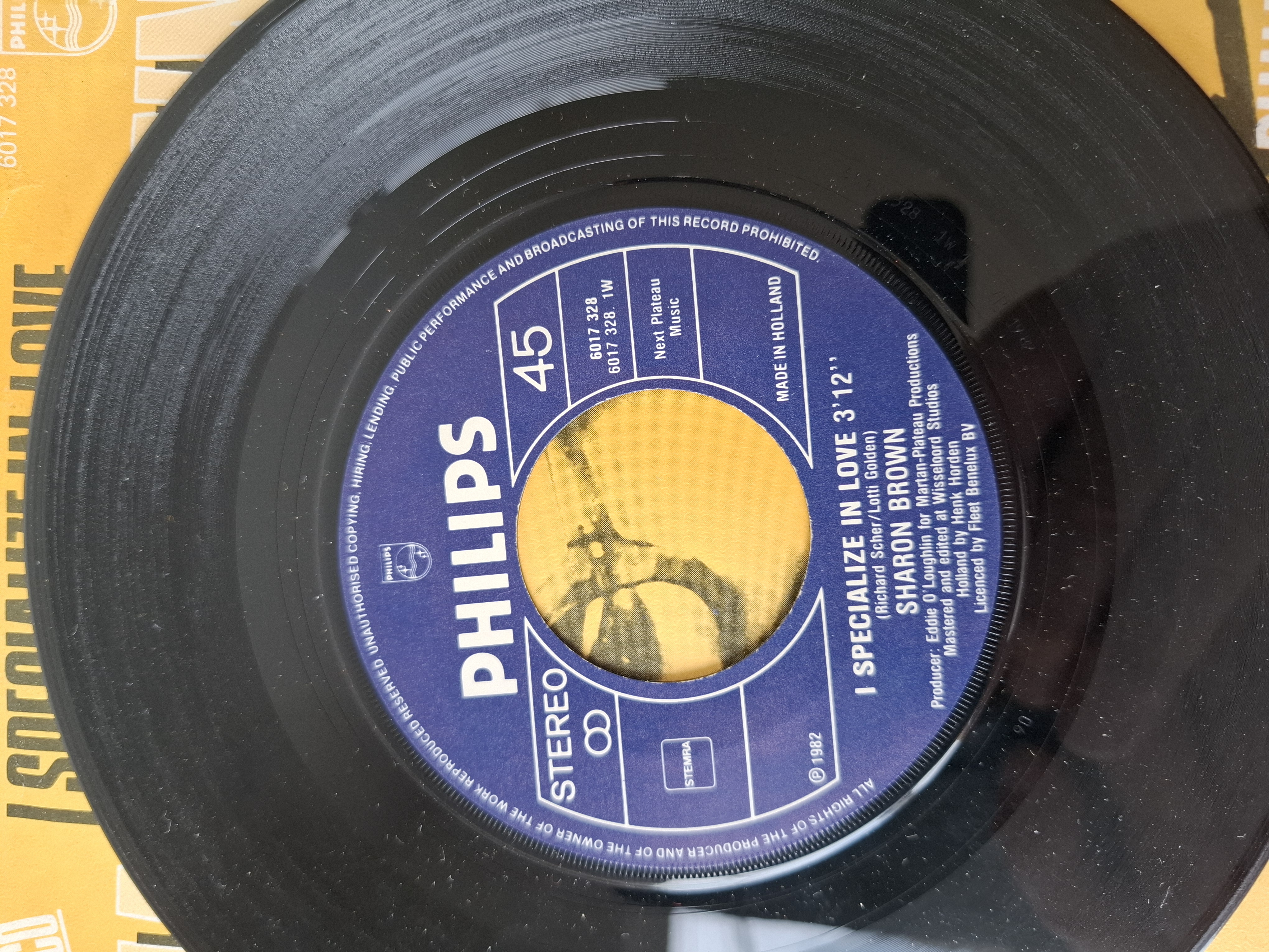 Sharon brown - I specialized in love