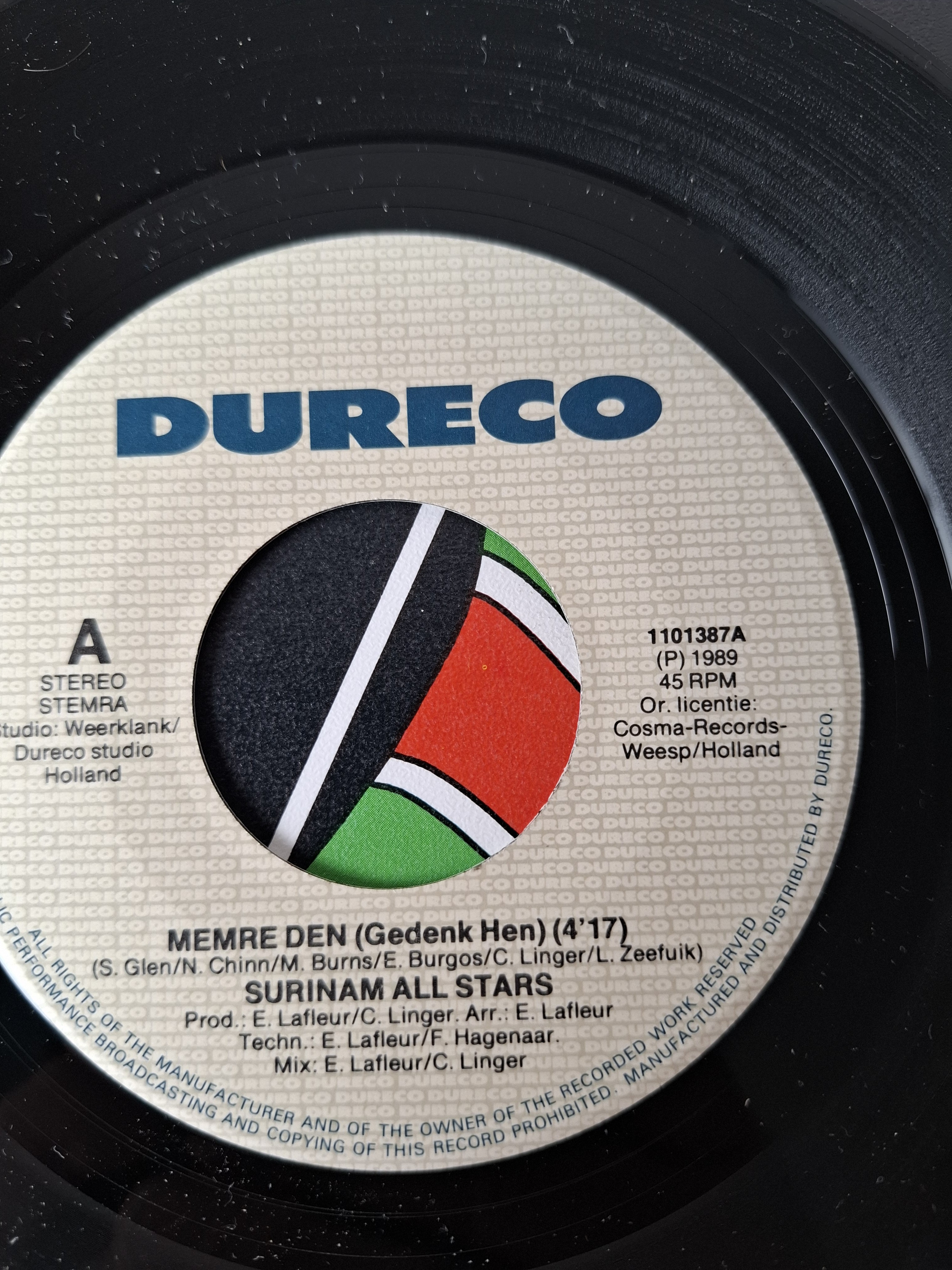 Surinam All Stars - Memre den