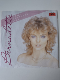 Bernadette - Sing me a song
