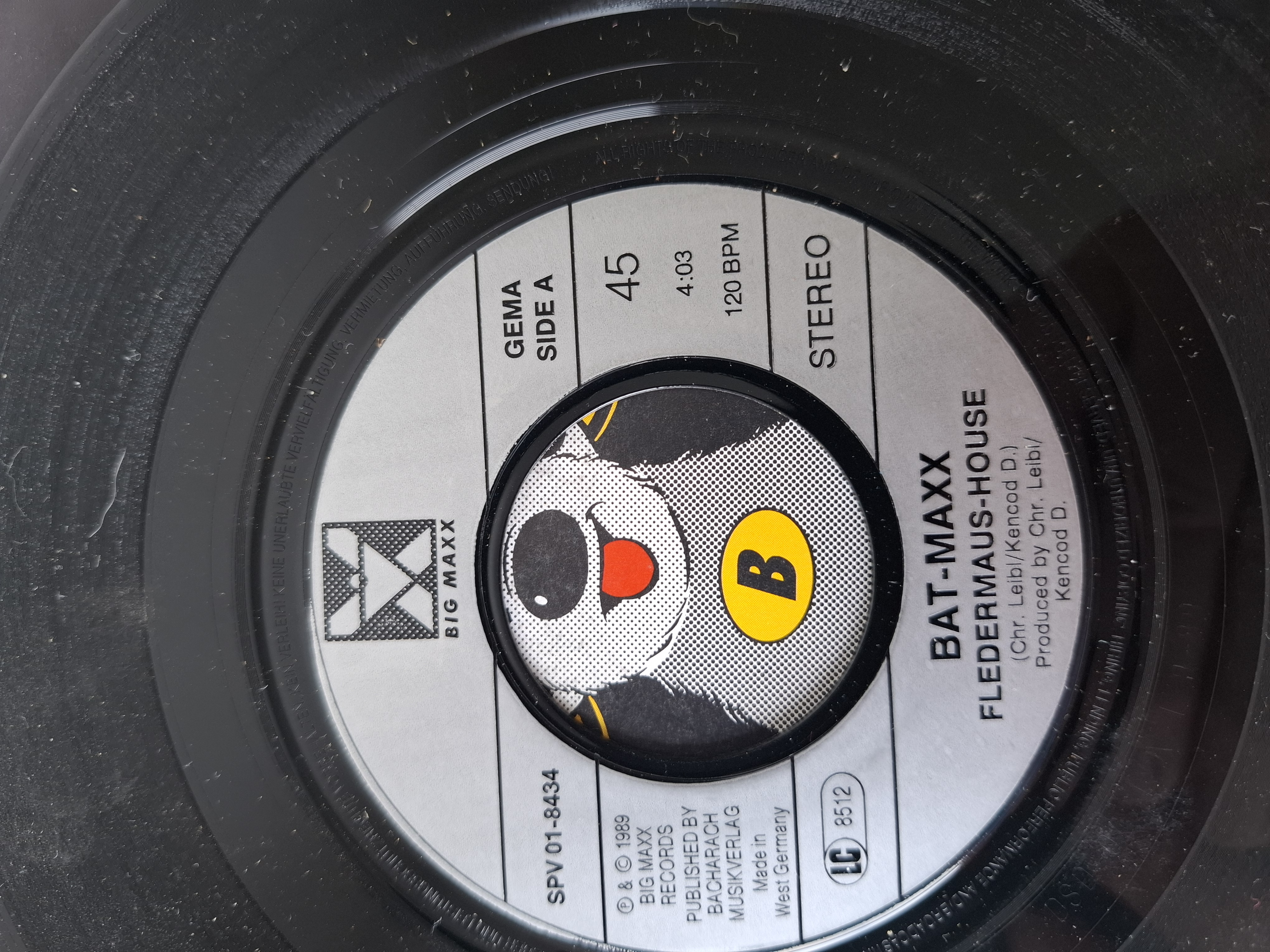 Batmax - Bat trouble