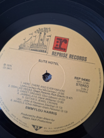Emmylou Harris - Elite hotel