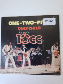 10CC - One two five