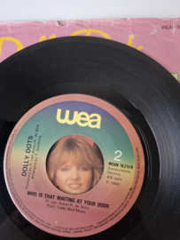 Dolly Dots - We believe in love