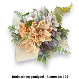 Zeepbloemen op vierkante schaal (met meer bloemen)