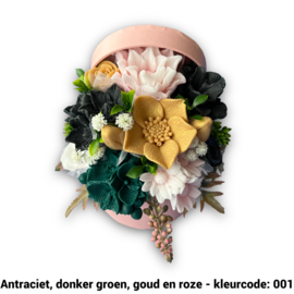 Zeepbloemen in ronde doos met deksel er achter