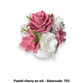 Zeepbloemen in ronde doos