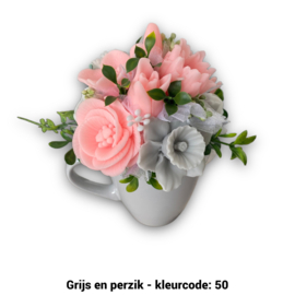 Zeepbloemen in theemok