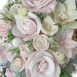 Beige, roze en vanille - kleurcode: 061