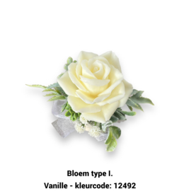 Zeepbloem in kleine houten pot (2)