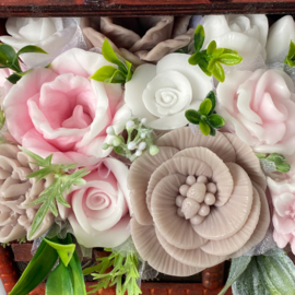 Bruin, roze en wit - kleurcode: 152