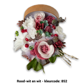 Zeepbloemen in ronde doos met kerstprint