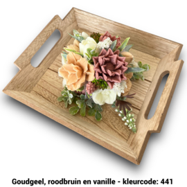 Zeepbloemen op dienblad (met minder bloemen in het midden)