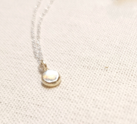 I love you a dot ketting - minimalistische ketting met betekenis