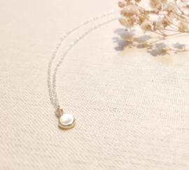 I love you a dot ketting - minimalistische ketting met betekenis