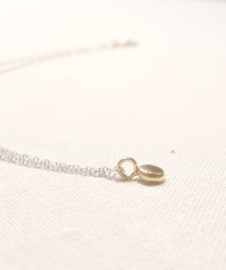 I love you a dot ketting - minimalistische ketting met betekenis