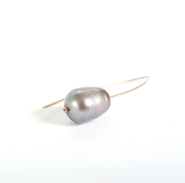 GREY RICE PEARLS