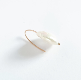 BIG WHITE COIN PEARLS