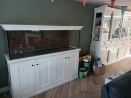 Aquarium op maat met meubel