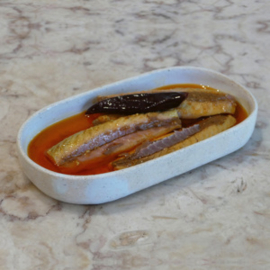 Makreelfilets in curry en chilipeper