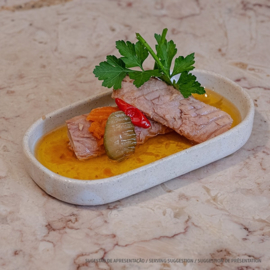 Tonijnfilets in pikante olijfolie met augurk