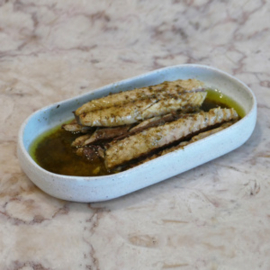 Makreelfilets in olijfolie met tijm en citroen