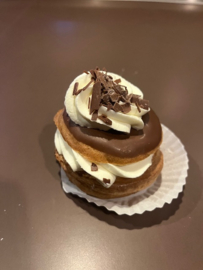 slagroomsoes chocolade